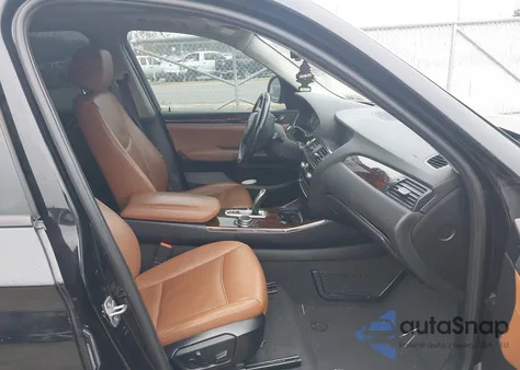 2015 BMW X3 xDrive28I z USA, uszkodzony, nr VIN 5UXWX9C5XF0D54474